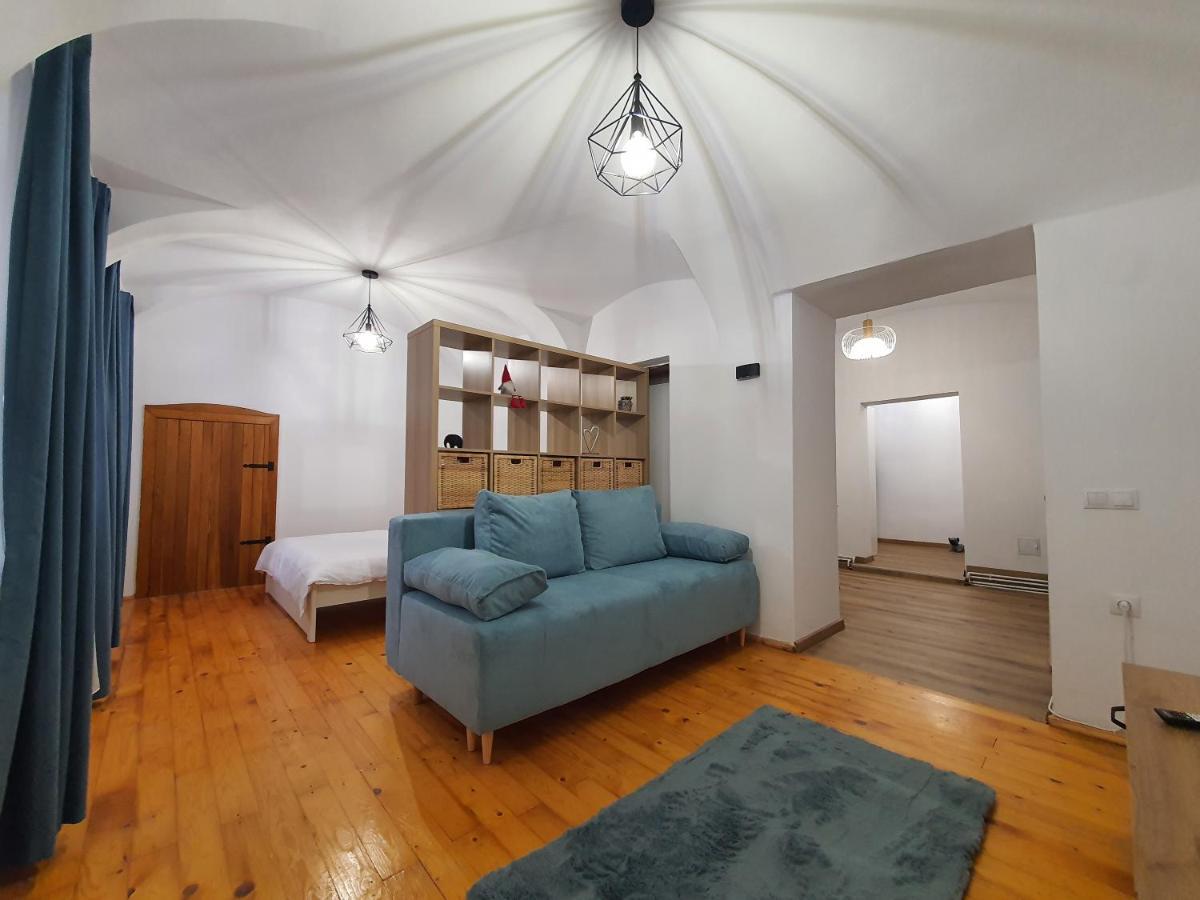 Lucasi Apartament Sibiu Eksteriør bilde