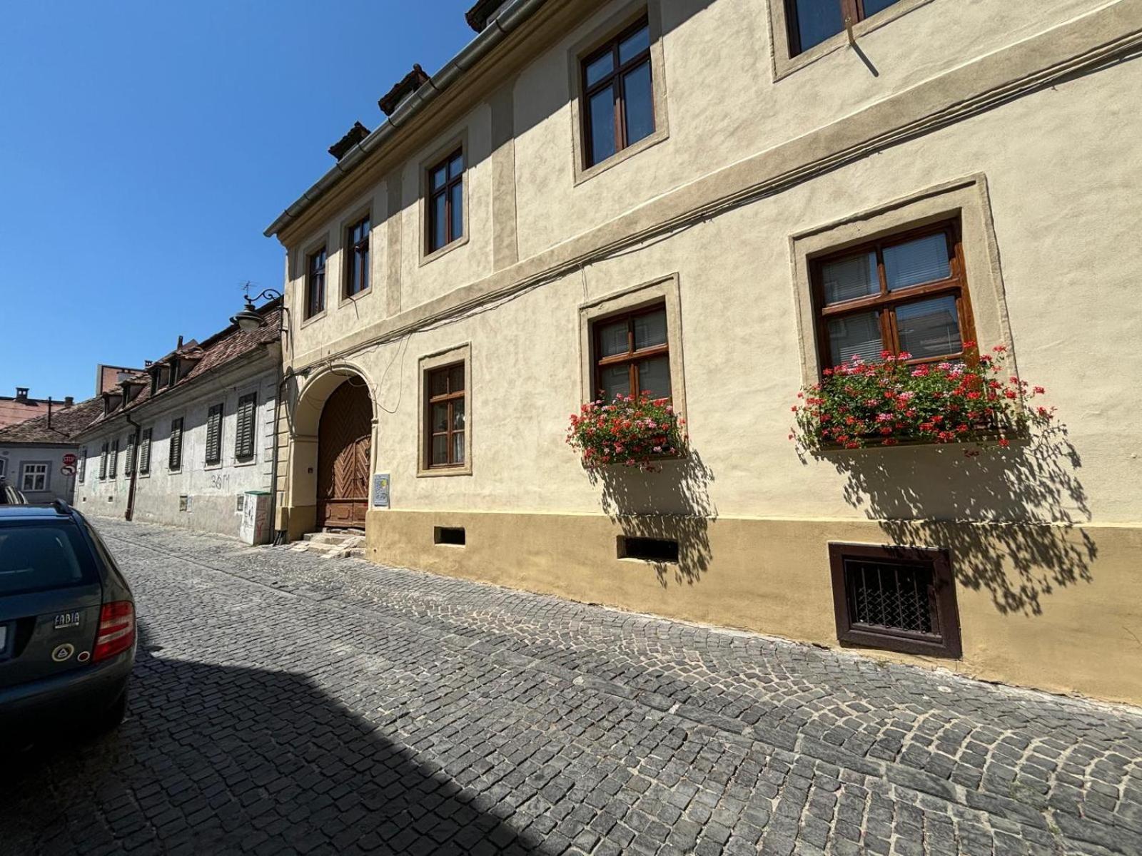 Lucasi Apartament Sibiu Eksteriør bilde